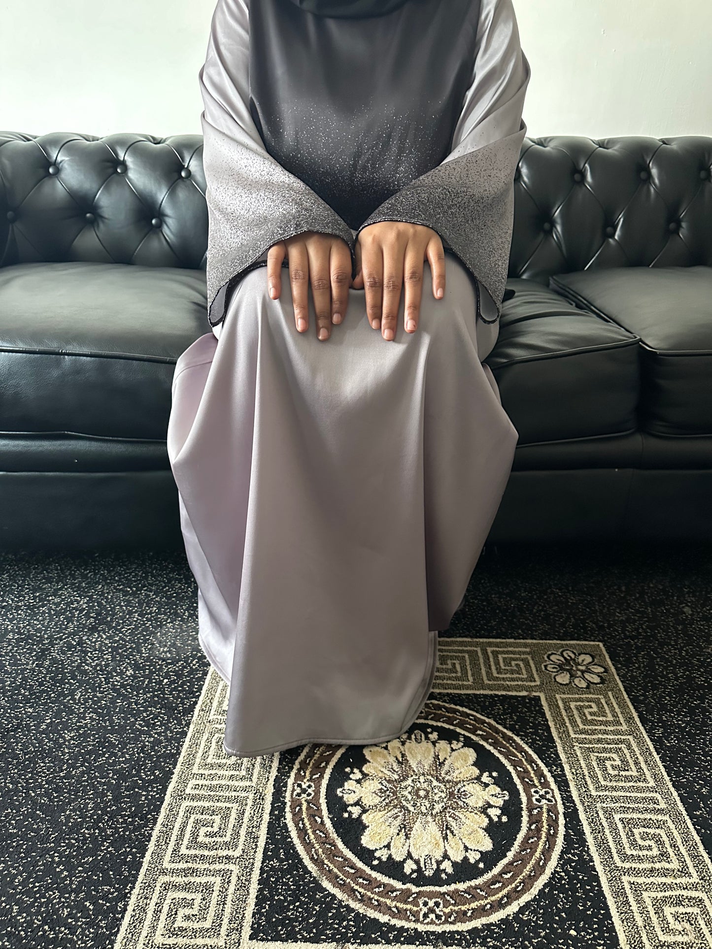 SATIN MIST: GREY