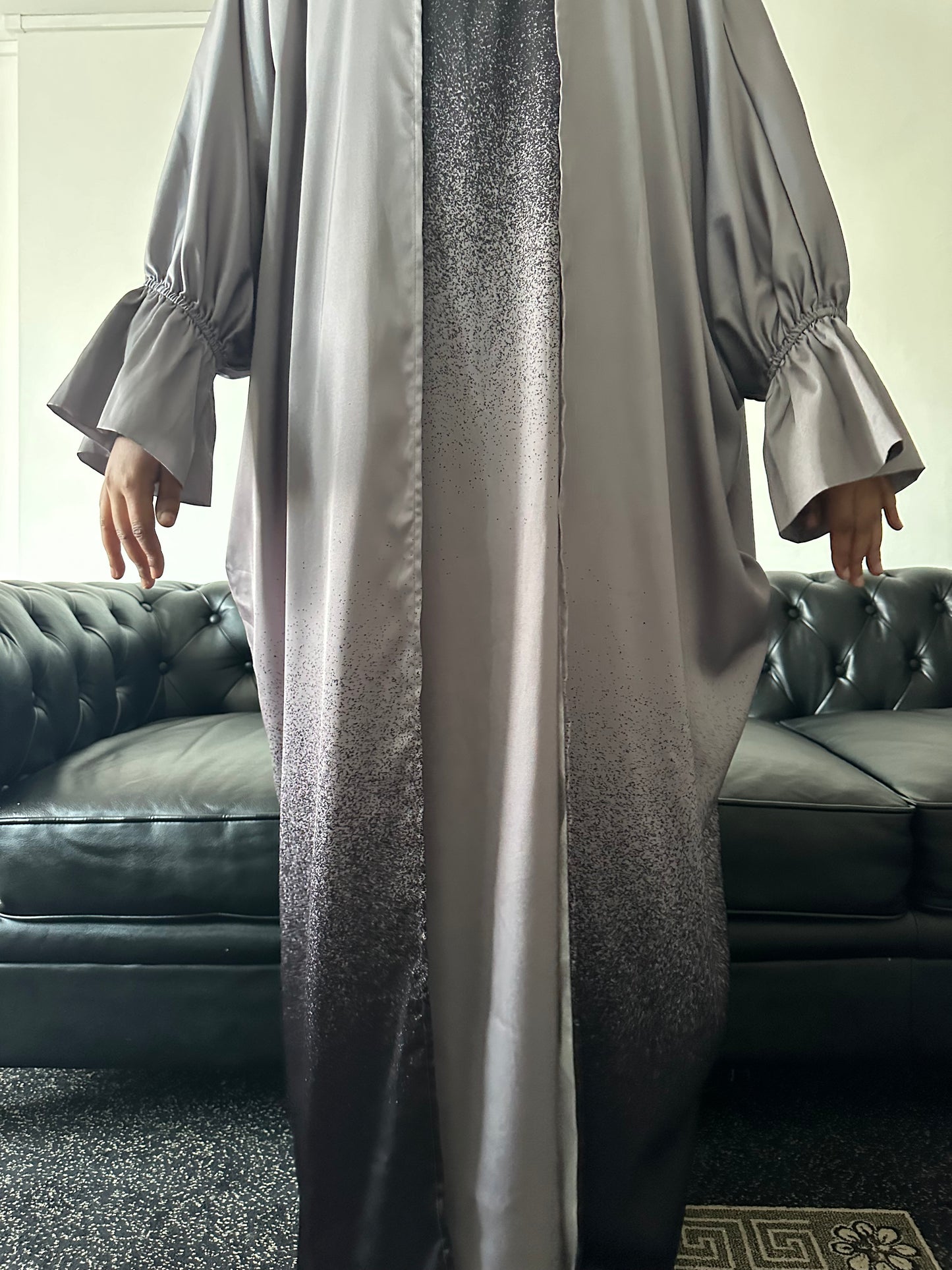 SATIN MIST: GREY
