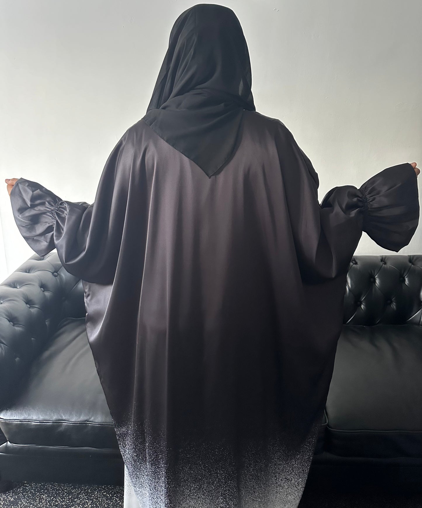 SATIN MIST: BLACK