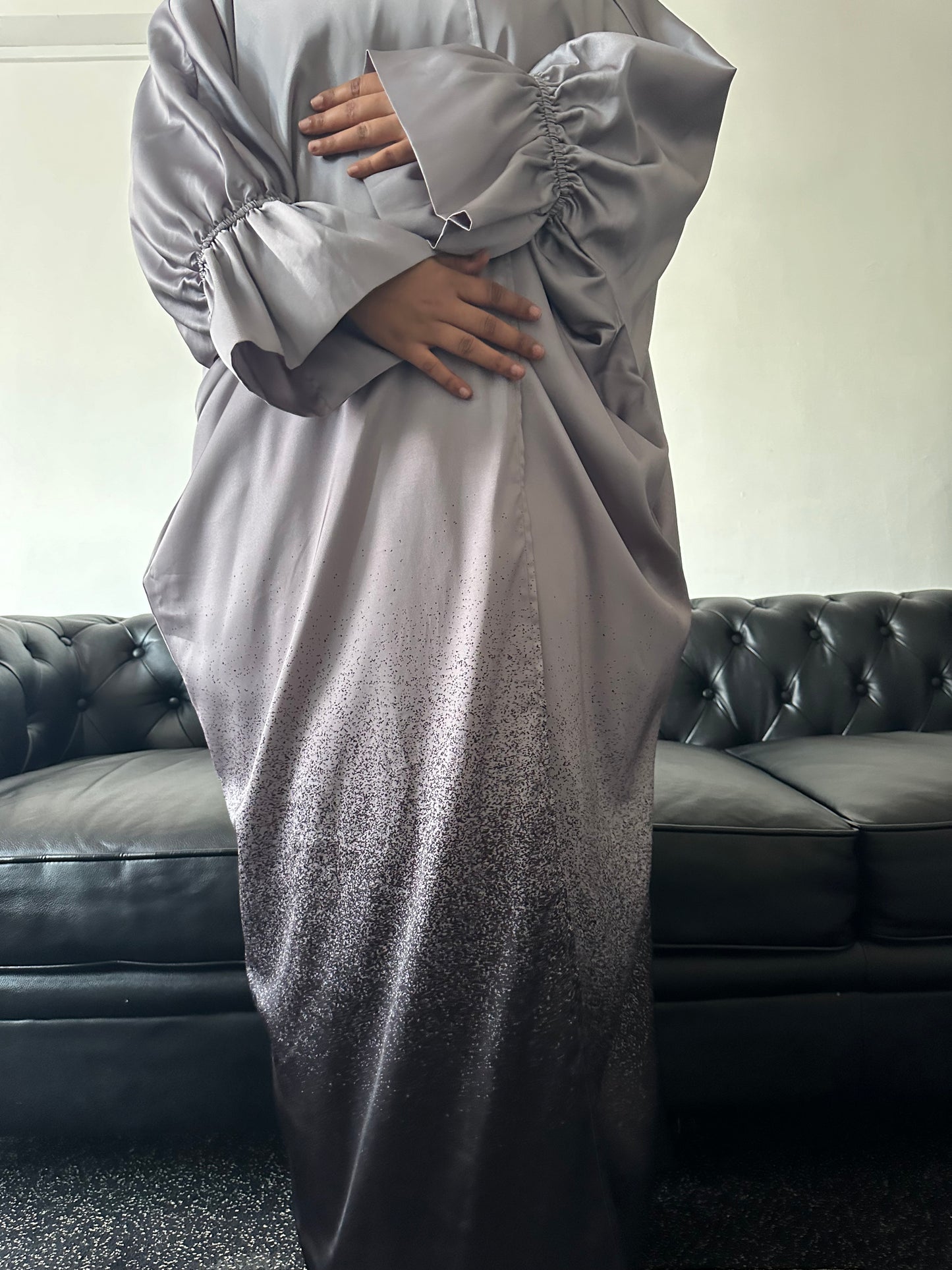 SATIN MIST: GREY