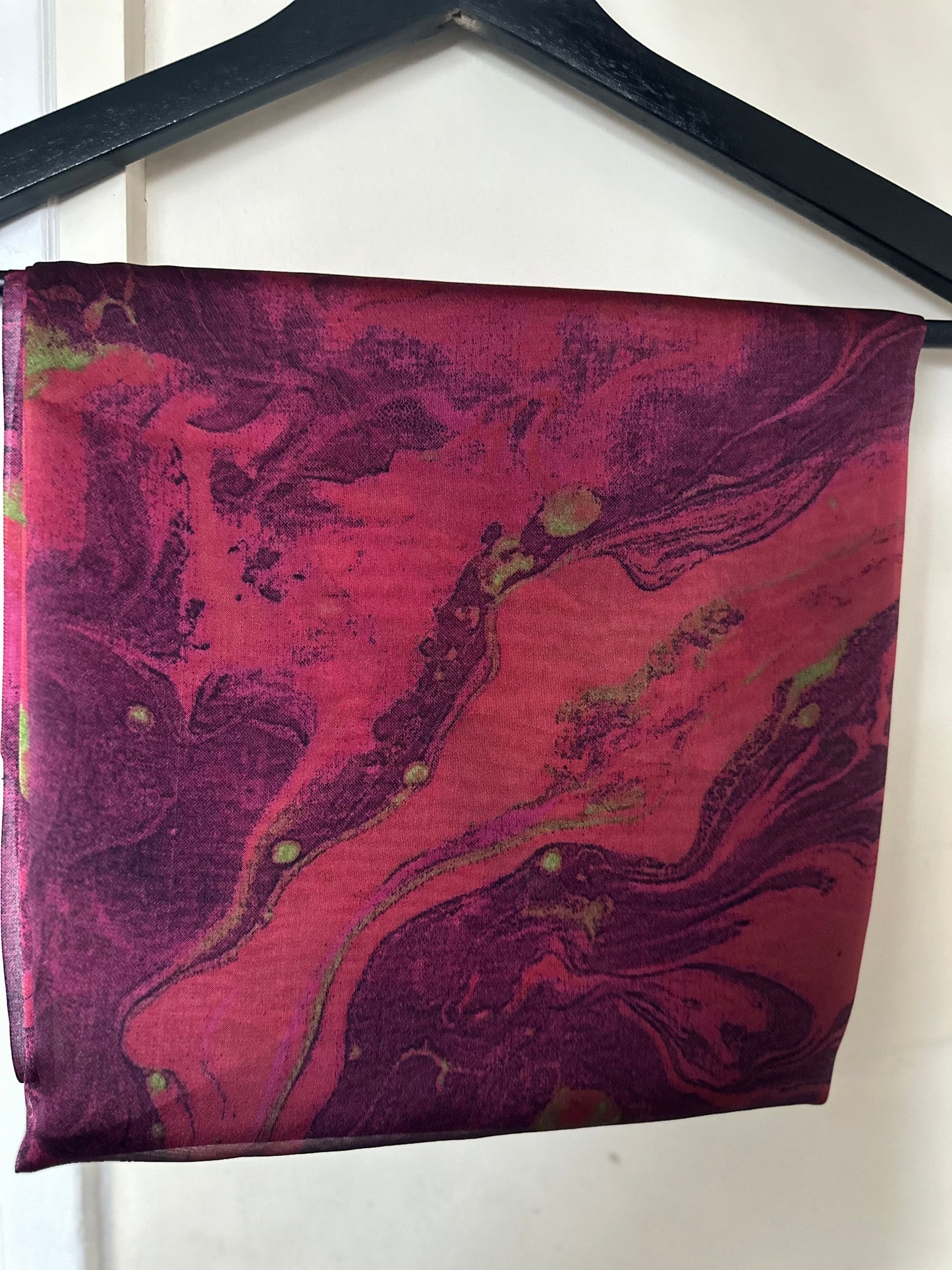 ETHEREAL WAVES: Crimson