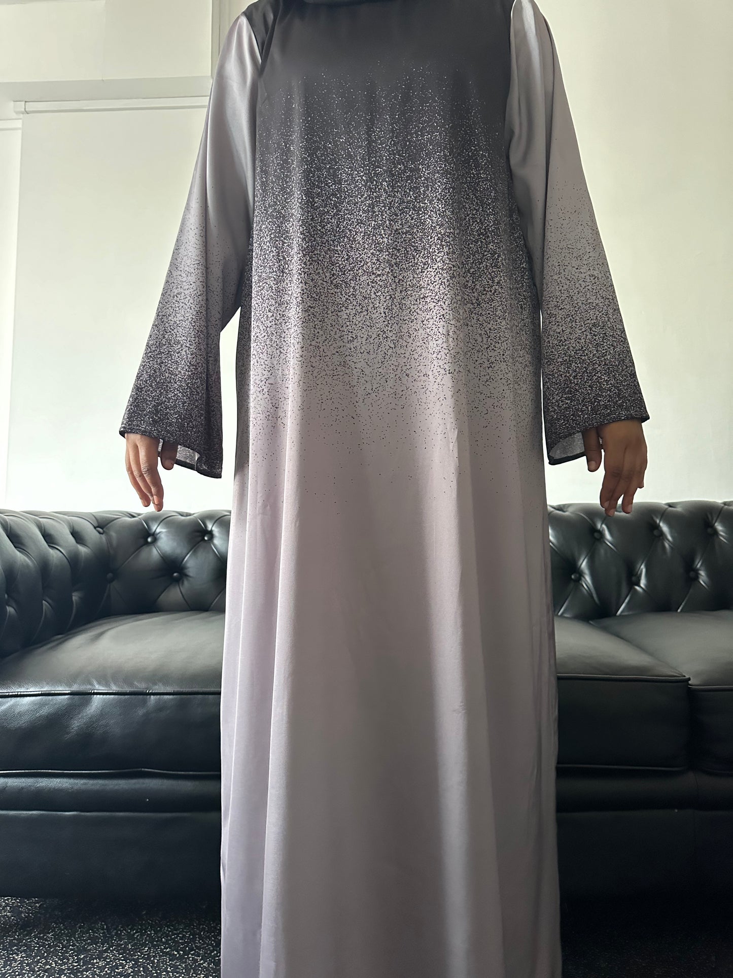 SATIN MIST: GREY