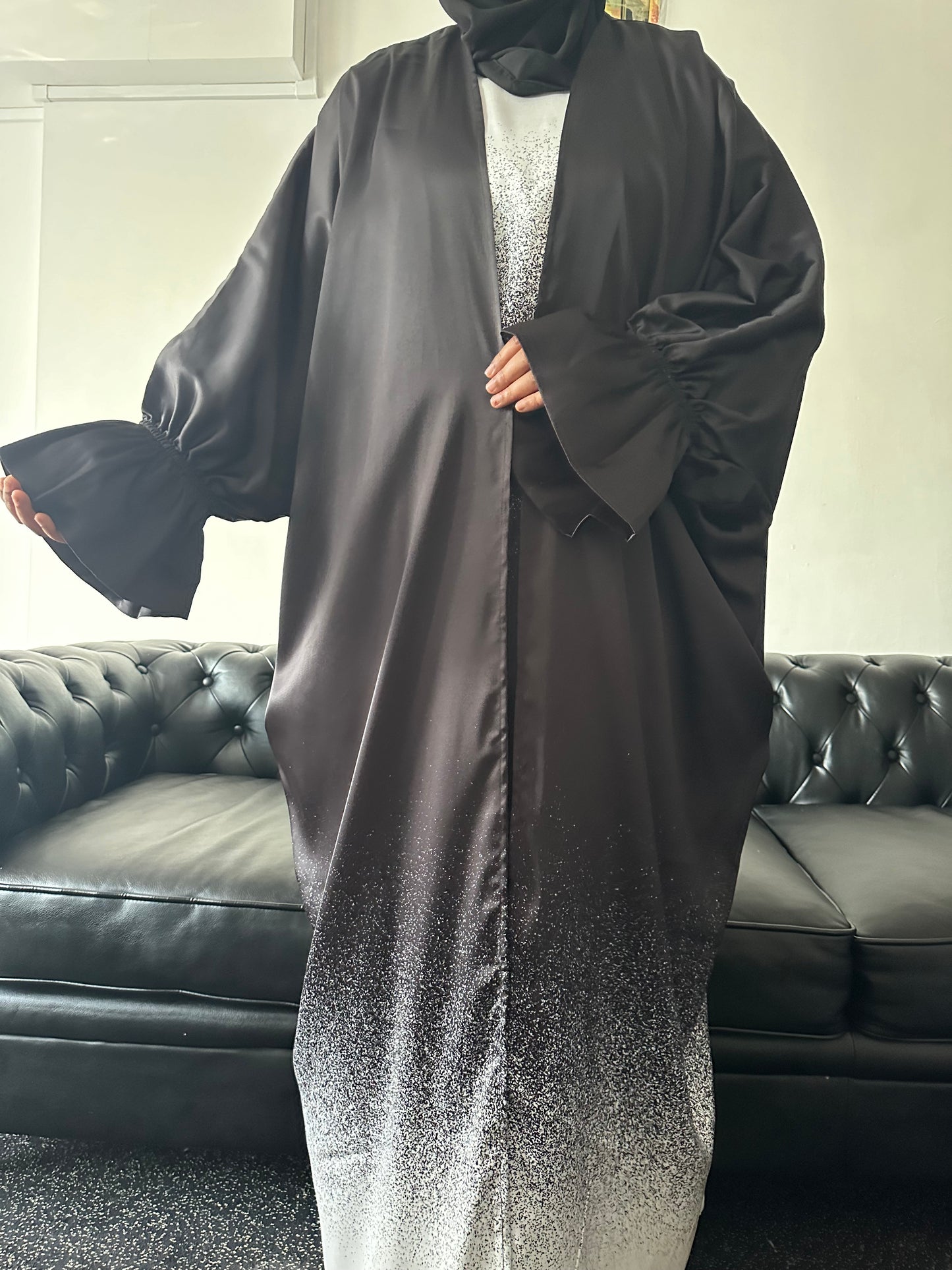 SATIN MIST: BLACK
